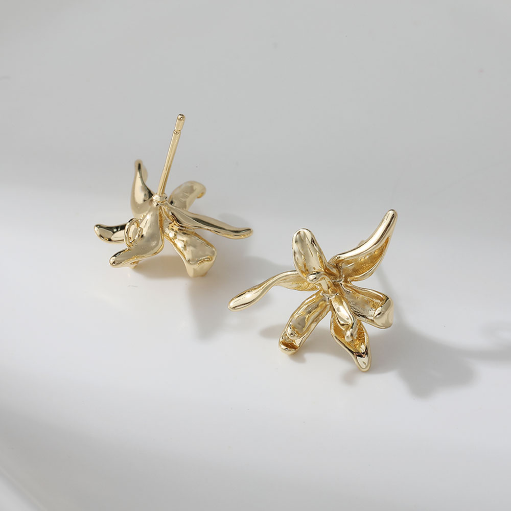 4PCS Dainty Flower Shape Ear S - Flower Supply 评论和价格